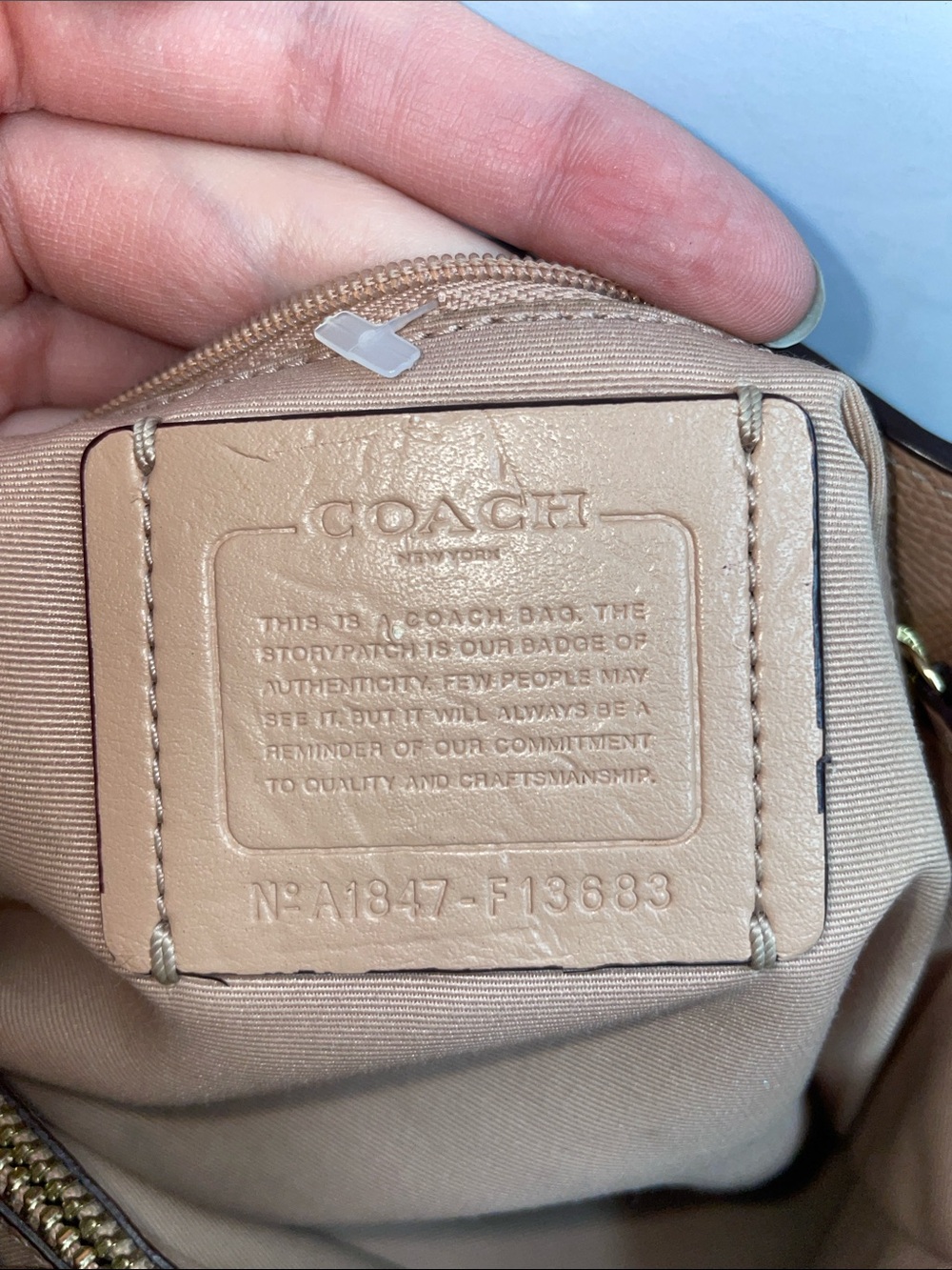 Coach ‘Minetta’ Glitter Crossgrain Leather Crossbody - Picture 16 of 17